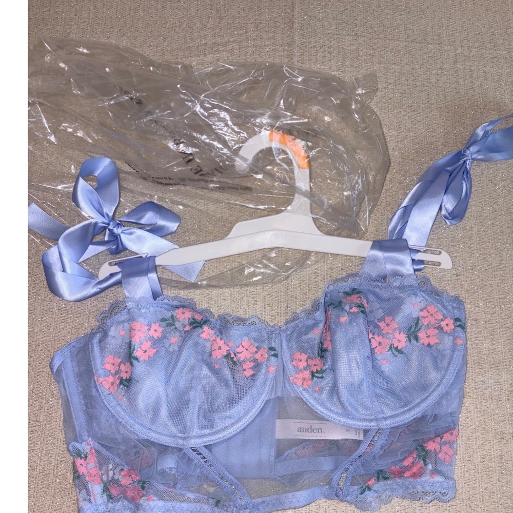 Auden Floral Embroidered Mesh Bustier bra Medium Blue NEW Ribbon Tie Straps